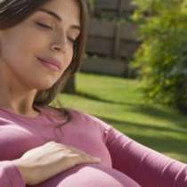 Как да се справим със запека по време на бременност