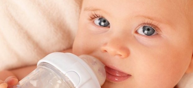 Каква вода трябва да пие бебето?