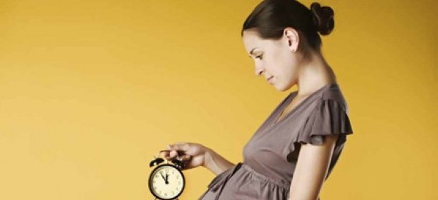  Изследване показва, че дългите часове работа увеличават риска от спонтанен аборт