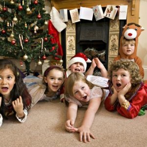 Как да забавляваме децата по Коледа