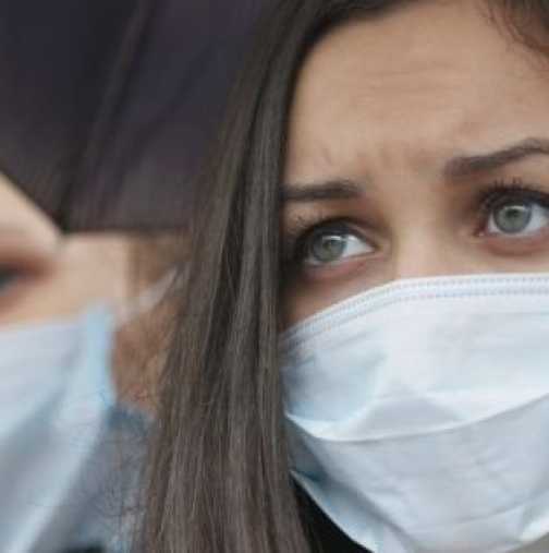 Маските срещу грип пазят само два часа