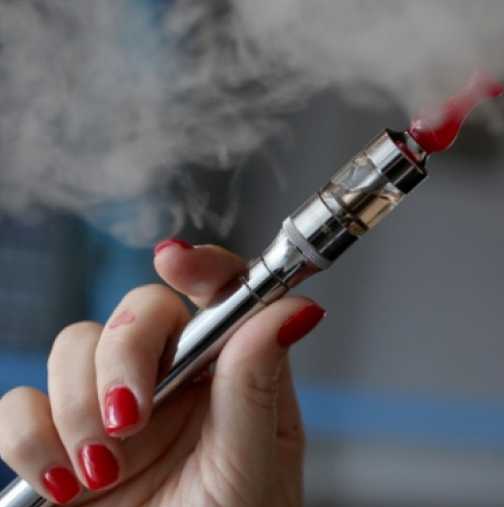 Електронните цигари -10 пъти по-канцерогенни от обикновените!