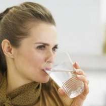 В чаша вода сложете само 1 съставка и защитете сърцето, зрението, предпазване от рак ...