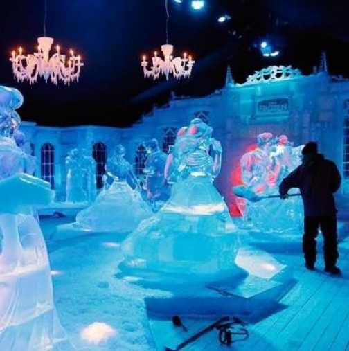 Ледени фигури ще красят до Нова година центъра на Русе