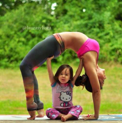 Невероятна йога за майка и дъщеря! - Уникални снимки