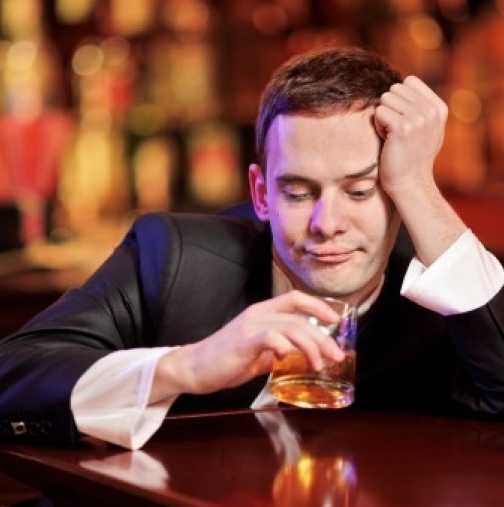 Ако сте прекалили по празниците, трябва да знаете това: Алкохолът не убива нервните клетки