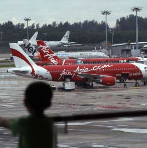 Експерти поясниха какво се е случило със самолета на Air Asia