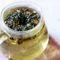 Няколко билкови чайове за изхвърляне на токсините от организма