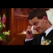 Това всъщност си мисли всеки младоженец, когато види своята любима в сватбена рокля (Видео)
