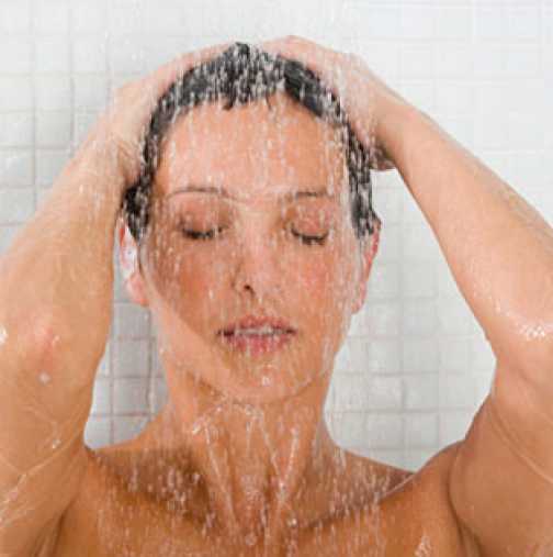 Прекомерното къпане е опасно за здравето. На колко дни трябва да си взимате душ?