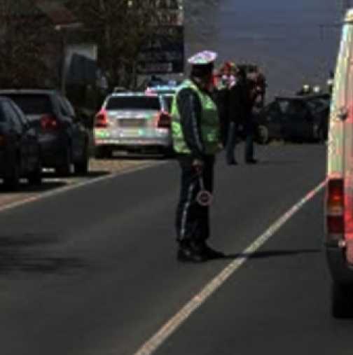 Жестока катастрофа: ТИР и лека кола убиха пешеходец 
