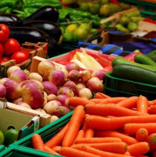 Вижте плодовете и зеленчуците, които се пръскат най-много с препарати имат най-много токсини