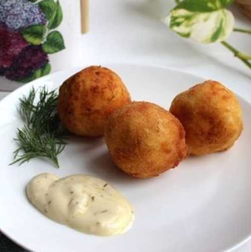 Лесни картофени крокети с лук 