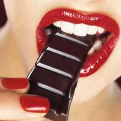 Защо трябва да ядем шоколад? 6 здравословни причини да го хапвате всеки ден