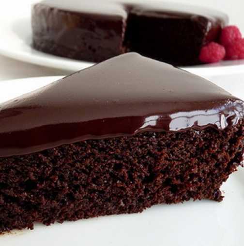 Експресна шоколадова торта, готова за 10 минути!