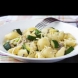 Риба тон и фъстъци? Опитайте тази вкусна салата 