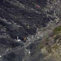 Терористи ударили самолета в Алпите, след като изстребител беше вдигнат
