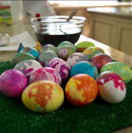 Тай-боядисване великденски яйца  Един нов, лесен и бърз начин за уникално яйца (Видео)