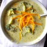 Крем супа с броколи и сирена