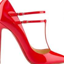 Новата колекция пролетни обувки Christian Louboutin 2013 