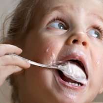Обезмасленото мляко крие риск от затлъстяване при децата