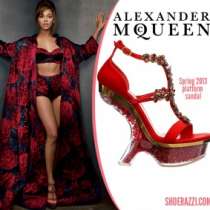 Новата колекция пролетни обувки на Alexander McQueen
