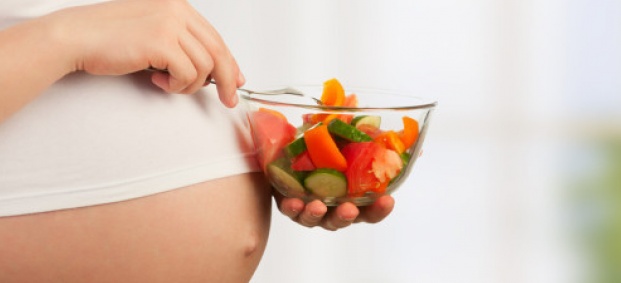 Най-подходящите храни през първите месеци от бременността