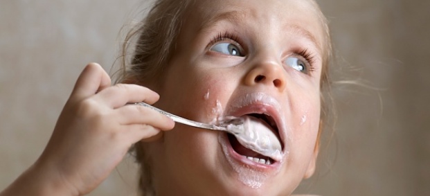 Обезмасленото мляко крие риск от затлъстяване при децата