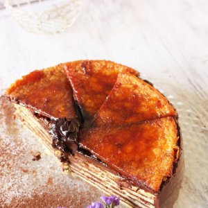 Торта Добуш с шоколад и карамел