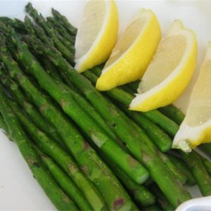Аспержите е зеленчук препоръчителен за всяка диета