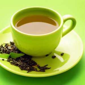 Зеленият чай, както и черният, се препоръчват сутрин рано