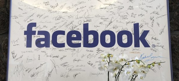 Момиче осъдено да не ползва Фейсбук за 1 година