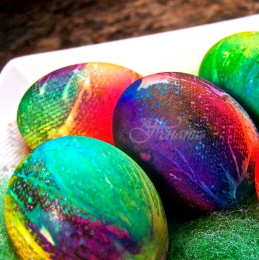 Боядисване на яйца със салфетка - Начин, който ще пробвате непременно!