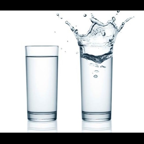 Две чаши вода преди ядене помагат за намаляване на килограмите