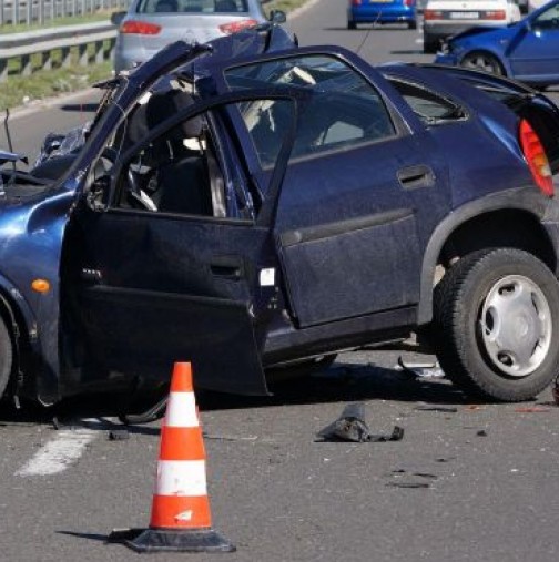 Пореден инцидент на пътя: Известен бизнесмен и млада жена в колата му загинаха в нелепа катастрофа