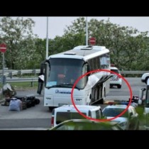 Пътниците в автобуса с бомбата са се спасили от адската катастрофа по случайност-Вижте извършителят!