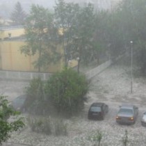 Киселинен дъжд връхлита България!
