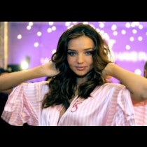 Как да си направим големи секси къдрици като на ангелите на Victoria\'s Secret (Видео)
