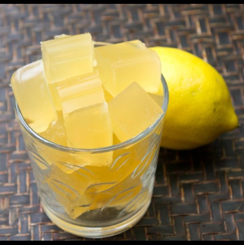 С лимон срещу целулита