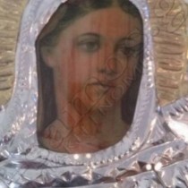 Чудо: Кървави сълзи от иконата на Св. Великомъченица Ирина