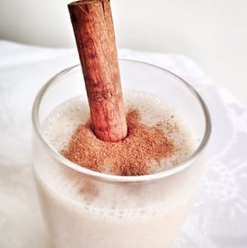 Кисело мляко и канела- напитката, която ускорява топенето на мастните натрупвания по ханша и бедрата 