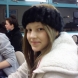 След като това момиче умира, неговите родители откриват скрита тайна зад огледалото