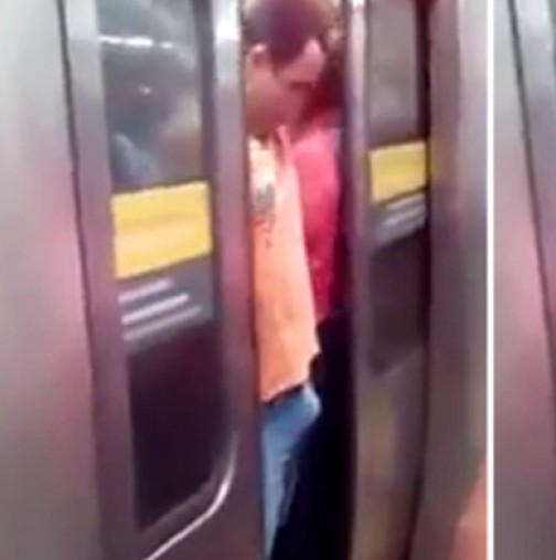 Мъж се заклещи в метрото, след като вратата се затвори точно на ...