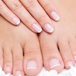 Как да се справим с гъбичките по ноктите на краката с народни средства