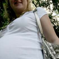 Единствената жена в света с присадена матка е бременна