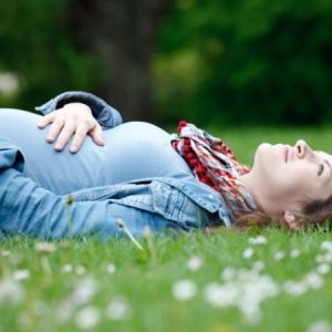 Какво се случва през третия месец от бременността