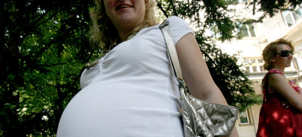 Единствената жена в света с присадена матка е бременна