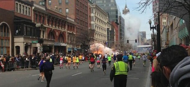 Терористична атака в Бостън - Live Видео