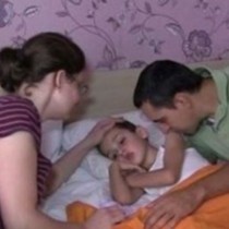 България се моли за чудо! 6-годишният Павчо се подобрява след изписването от болницата