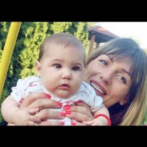 Ужас: С торба задушила дъщеря си на 8 месеца, а след това се опитала да се самоубие